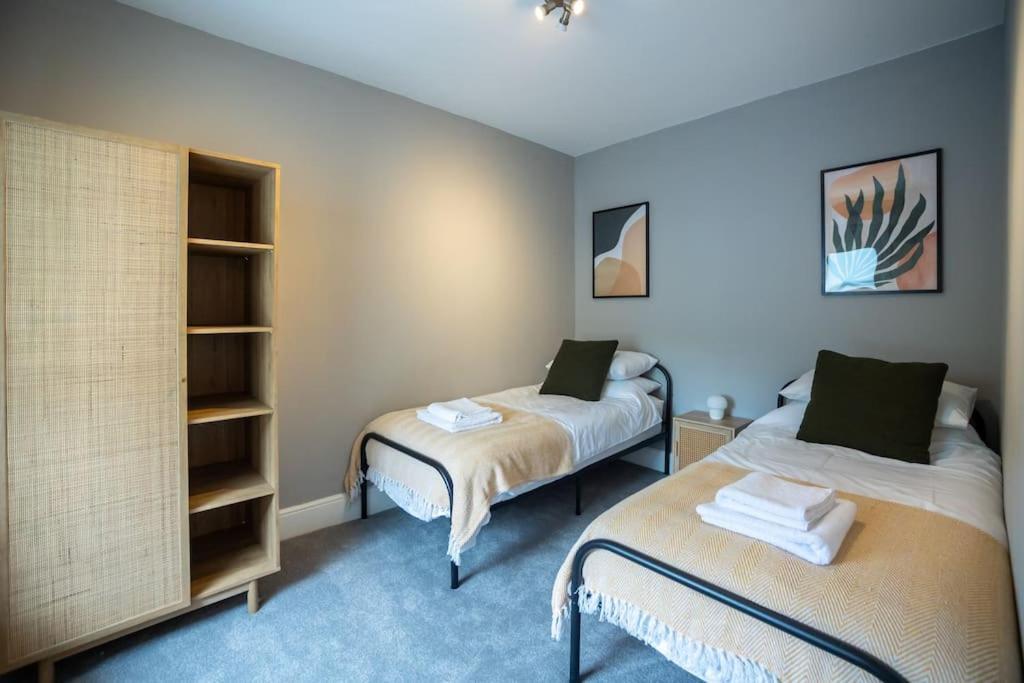 Hereford - Clifton Villa - Beautifully Presented House Located A Short Walk From City Centre - Sleeps 6 Guests - Perfect For Exploring Hereford - Hosted By Rentmyhouse Экстерьер фото