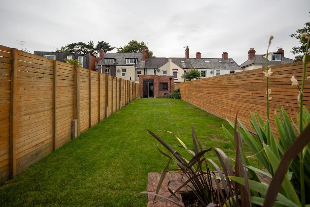 Hereford - Clifton Villa - Beautifully Presented House Located A Short Walk From City Centre - Sleeps 6 Guests - Perfect For Exploring Hereford - Hosted By Rentmyhouse Экстерьер фото